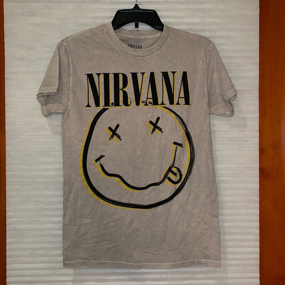 NWOT Nirvana Band T-shirt size small